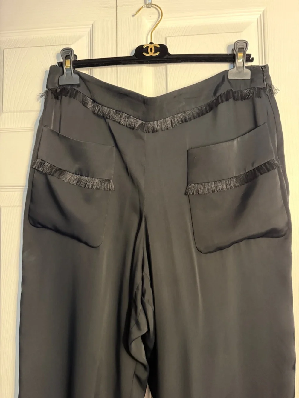 Black Chanel fringe viscose pants. FR42